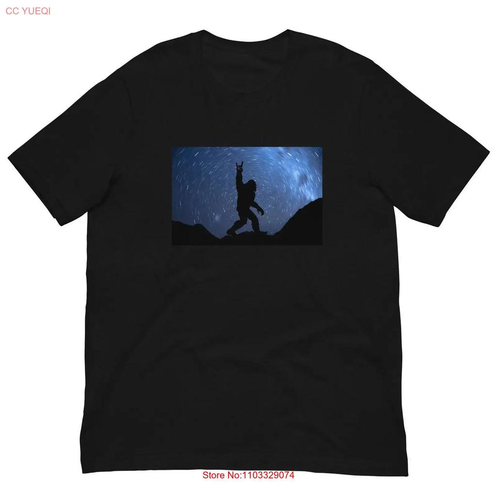 Sasquatch Bigfoot Starry Night Sky Peace T shirt Crew Neck Regular and Plus Sizes vintage Washed Unisex fashion streetwear
