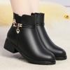 Зимние ботинки женские водонепроницаемые теплые кожаные мамины хлопковые ботинки модные черные на среднем каблуке плюшевые ботинки для снега мягкая подошва короткие ботинки