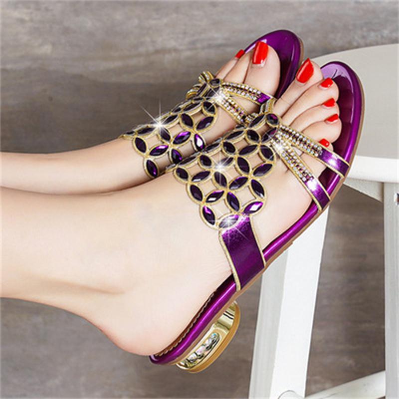 Модные женские дышащие босоножки со стразами и цветочным узором, летние модные новые кожаные тапочки, нескользящие босоножки с ромбами на толстом каблуке