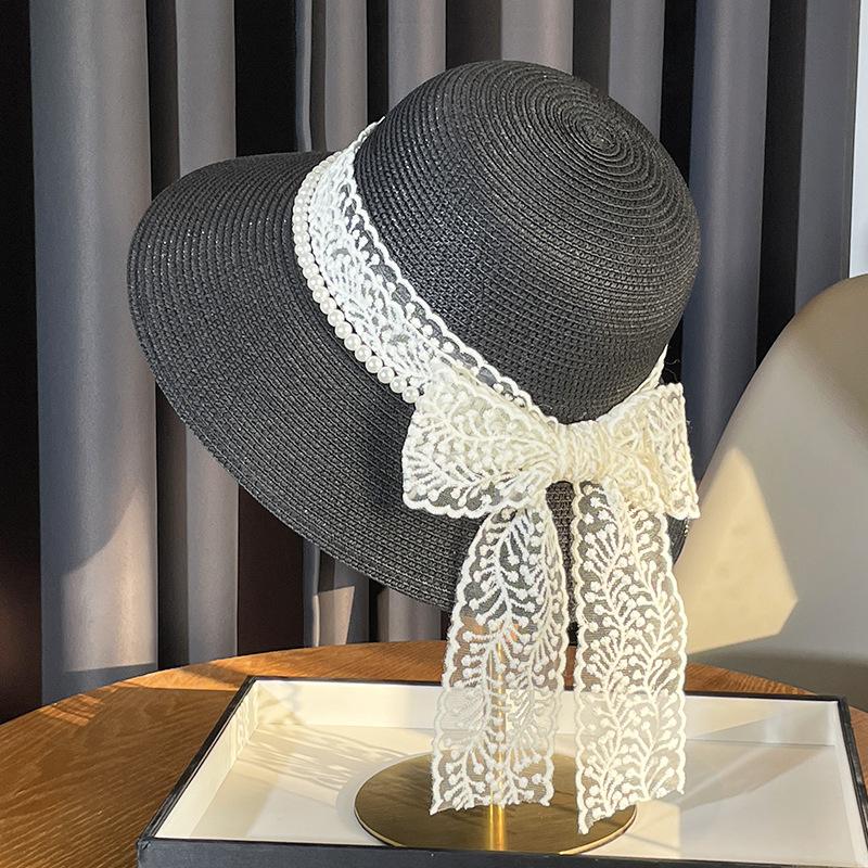 Summer Fashion Lace Bow Beach Travel Sun Hat, 100% Paper Straw Crocheted Flat Top Hat with Buckle Closure, Unisex Sun Protection for Weddings