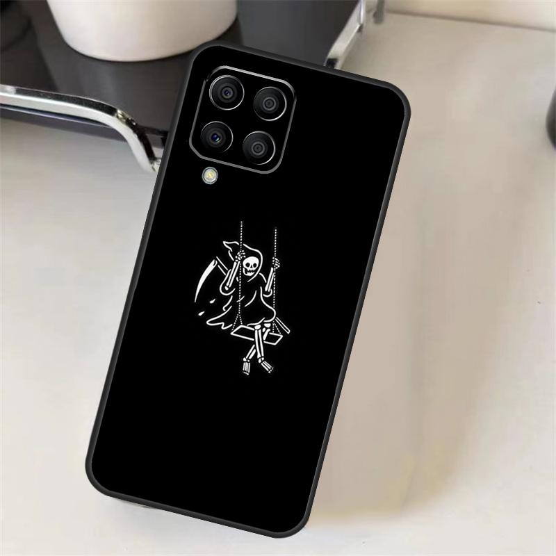 Чехол Готская Ведьма Сатана для Samsung Galaxy M53 M33 M23 M13 M14 M34 M54 M12 M22 M32 M52 M11 M51 M30s M31s
