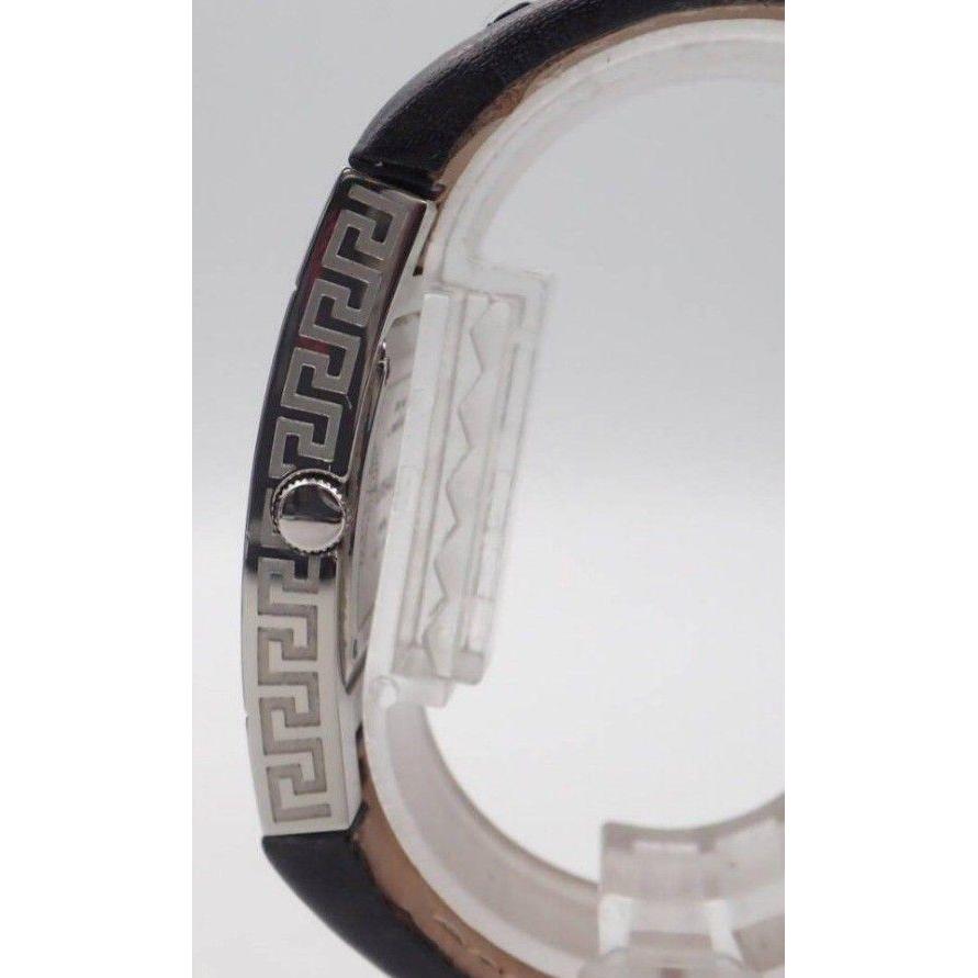 Б/у женские часы VERSACE черные серебристые