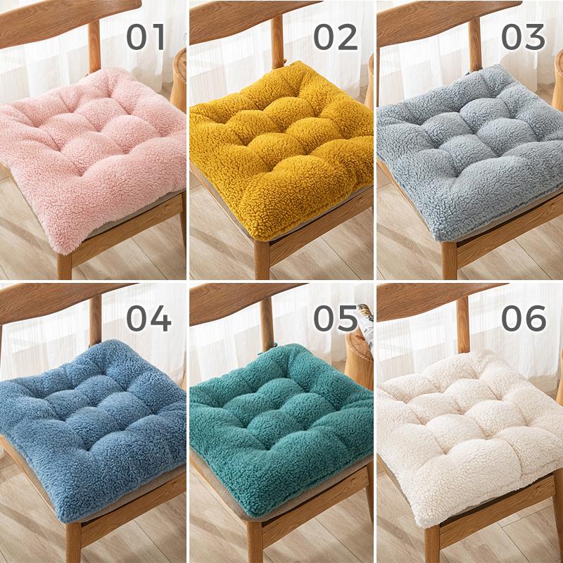 40/50cm Winter Plush Cushion Solid Color Lamb Chair Seat Cushion Pouf Tatami Room Office Car Seat Butt Pad Thicken Floor Cushion