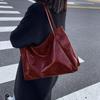 Ladies Fashion Large Bag Commuter Women's Bag New Oil Leather Hundred Handbag Large Capacity Shoulder Bag