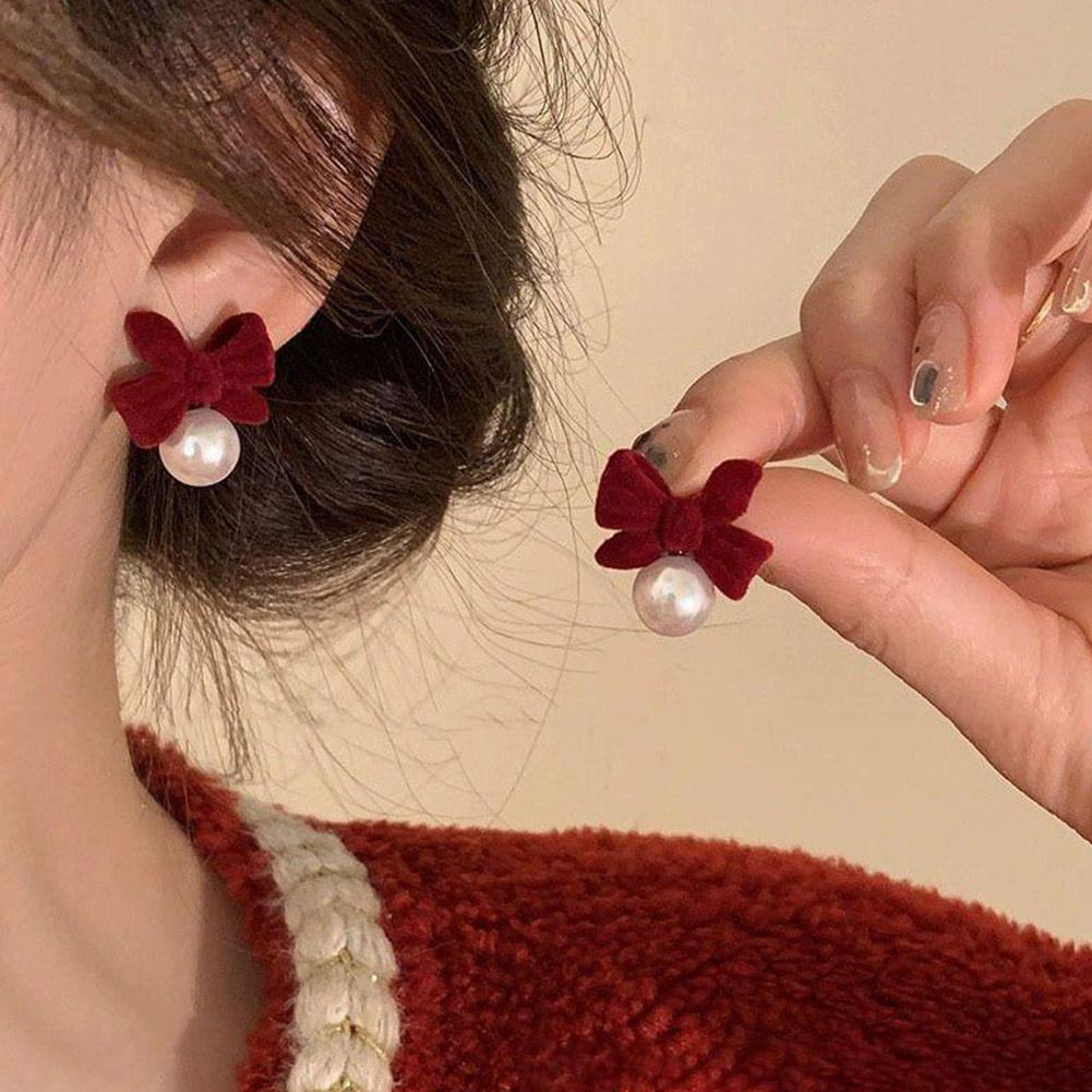 Модные Флокированные Серьги-Гвоздики с Бантом и Жемчужным Подвесом Французские Серьги Серьга Ухо Бантик Ретро Бархатный Бант Красный Новый Год Девочка 1 шт.