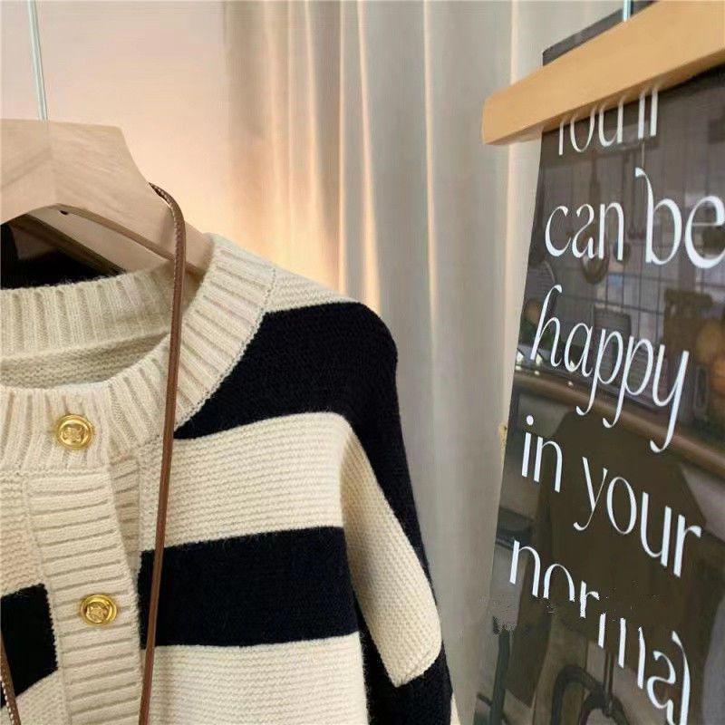 2025 Autumn/Winter Women's Striped Color Block Knit Cardigan - Round Neck, Casual, Versatile Sweater