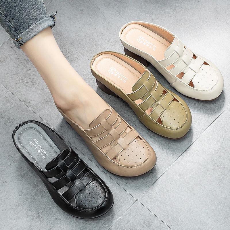 Summer New Hollowed Out Breathable Sandals Fashionable and Comfortable Non Slip Sandals Women's Slippers