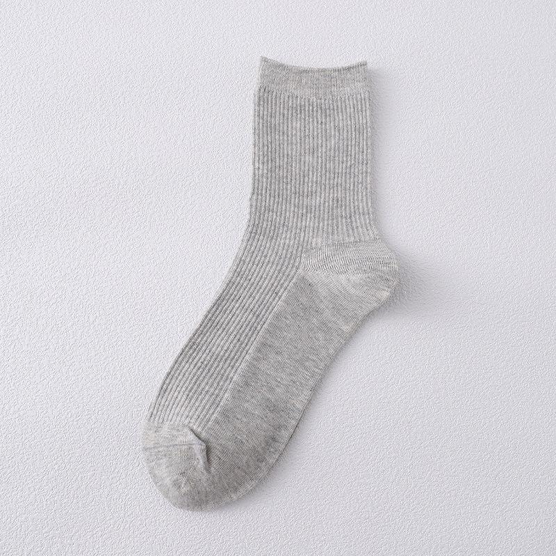 Autumn and Winter Women Pure Color Socks Casual Cotton Breathable Fashion Sports Sock