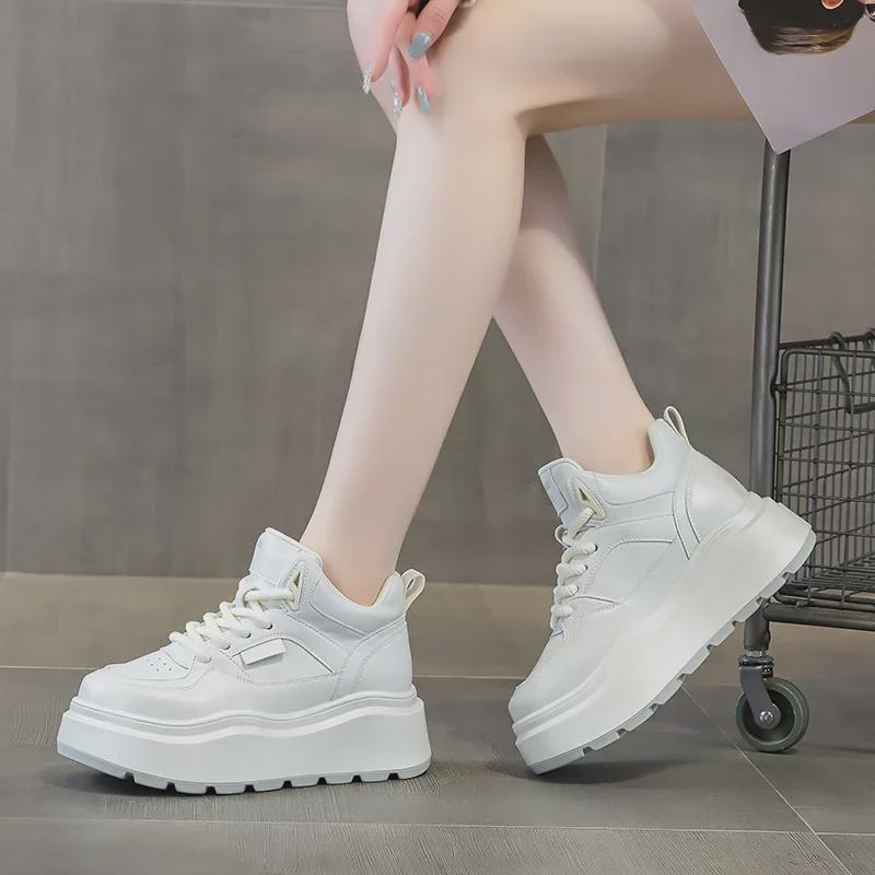 Women's Stylish Thick-Soled High-Top White Sneakers - 2025 Autumn/Winter Collection