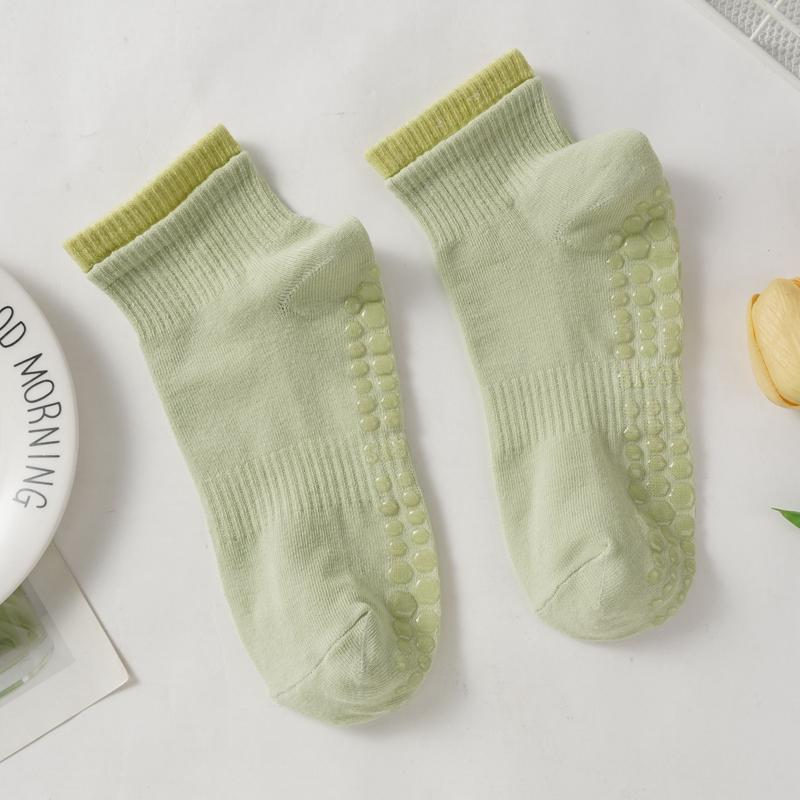 Women's Floor Socks Contrast Color Yoga Socks Cotton Sports Dance Professional Non-slip Silicone Socks