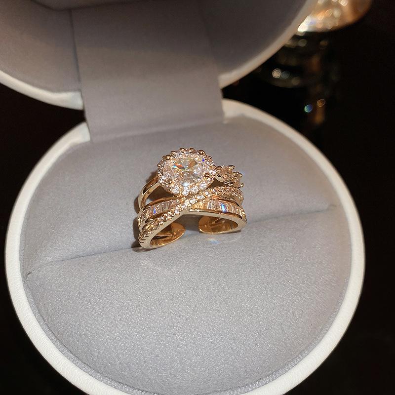 Luxury Zircon Sparkling Diamond Spirit Serpentine Ring Silver Open Ring High Quality Texture Simple and Versatile Trendy Cool Handmade for Women