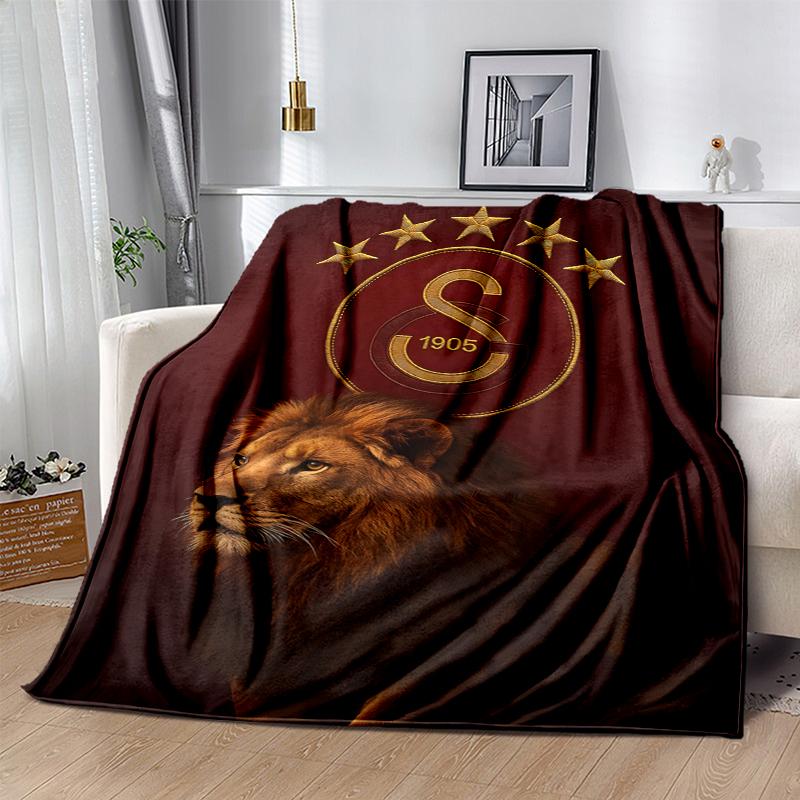 Galatasaray Flannel Blanket Soft All-Season Throw, Design for Camping, Car Travel, Hiking Sofa, Bed, Office Perfect Gift for Parties