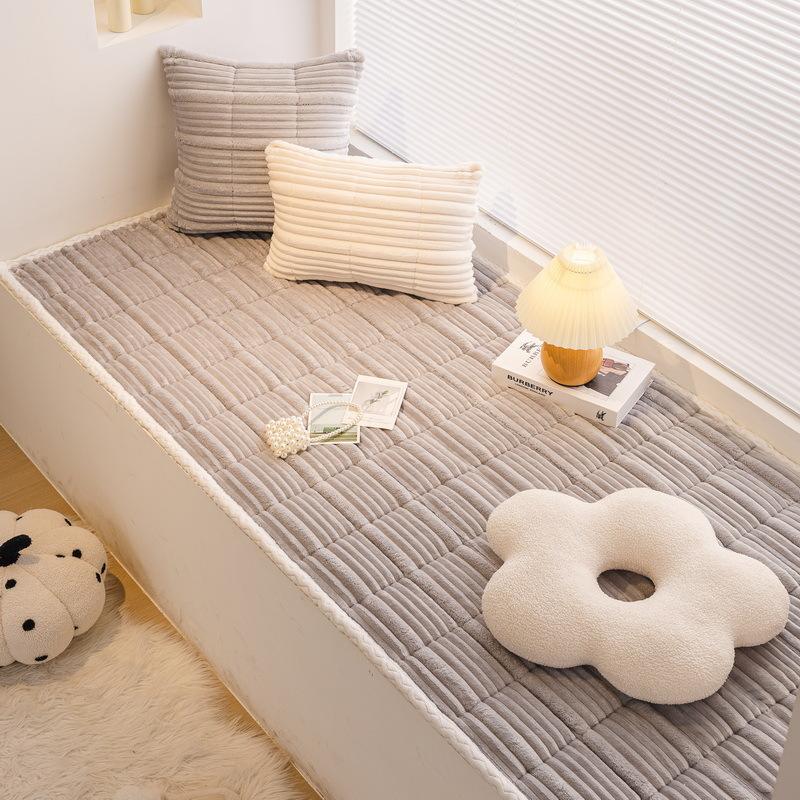 Wholesale Cream Wind Bay Window Mat, Window Sill Mat, Winter Thickened Balcony Seat Cushion New Bay Window Transformation Artifact