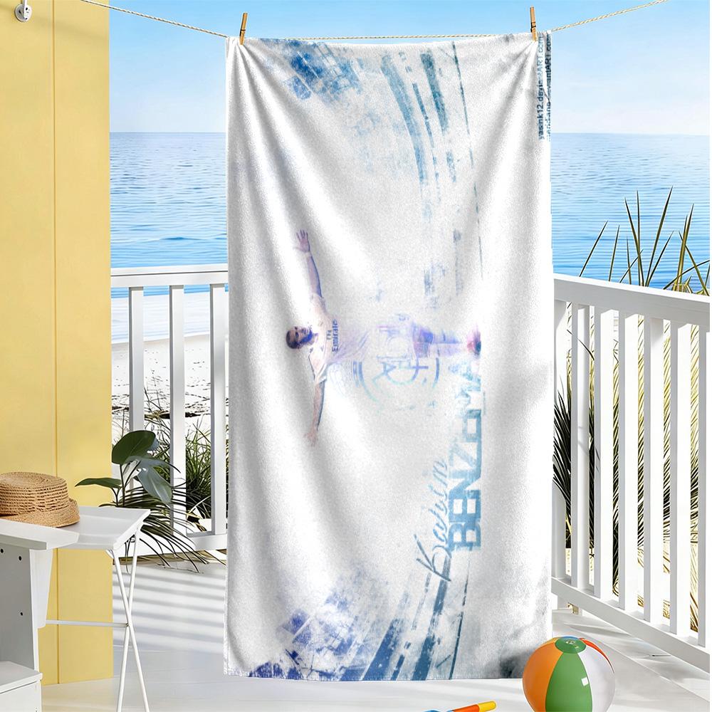 Soccer Player Action Beach Towel Soft Durable Quick-Dry Comfortable Lightweight Suitable for Sports, Travel, Swimming, Yoga, Bathroom, Beach, And Pool