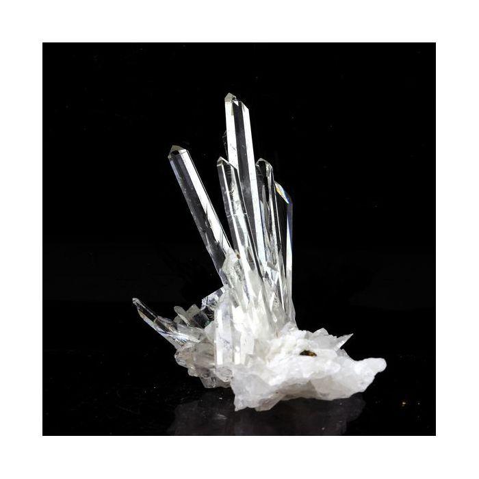 Pierres et Minéraux. Quartz biterminé + Chalcopyrite. 104.0 ct. La Gardette Mine, Bourg d'Oisans, Isère, France.