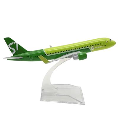 16 см зеленый литой металл 1:400 масштабных самолетов Россия Сибирь S7 Airlines Airbus A320 Модель самолета Самолет из сплава Модель самолета