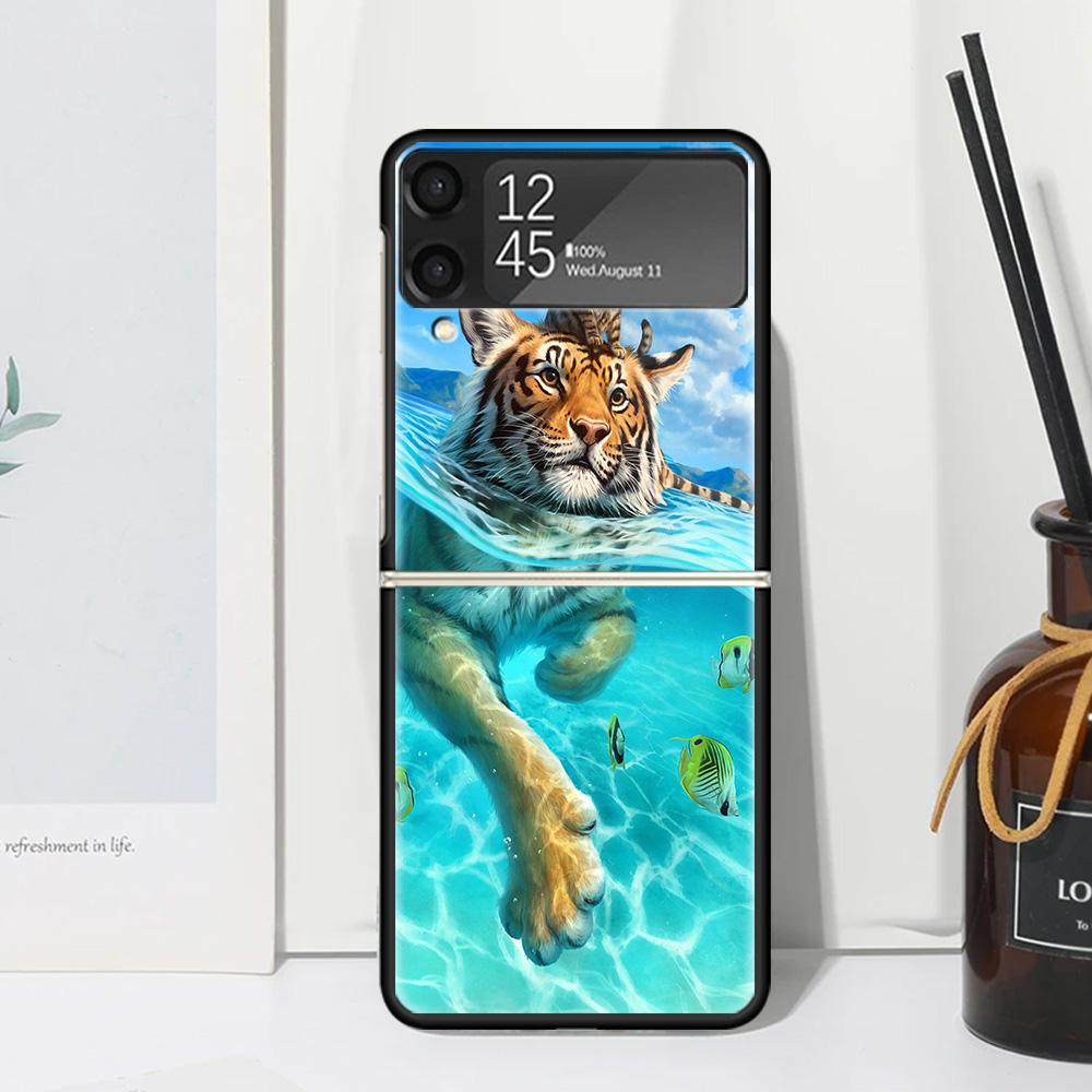 Cool Animal Big Cat Tiger Phone Case For Samsung Galaxy Z Flip 7 Flip7 Zflip 6 Flip6 5 Flip5 4 Flip4 3 Flip3 5G Fundas Black Cov