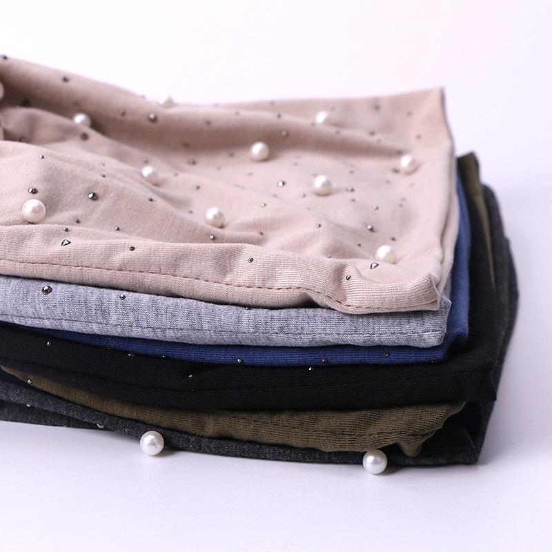 Женские шапки-бини с жемчугом и стразами, осенне-зимние теплые мягкие хлопковые шапки с черепами, повседневные тюрбаны для женщин, женская одежда для слуха