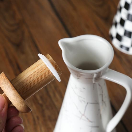 400/800ml Ceramic Oil Dispenser Bottle Dust-proof Design Handmade Ceramics Oil Can for Kitchen Cooking Olive Oil Soy Sauce Vinegar Cruet Storage