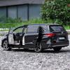 1:24 масштаба Toyota Sienna MPV, модель автомобиля из сплава, литье под давлением, металлическая игрушка, модель коммерческого автомобиля, имитация звука, свет, коллекция, детские подарки