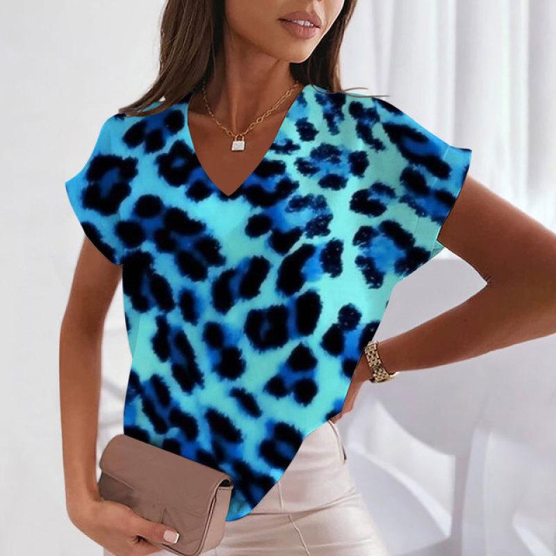 Women's V-neck Peacock Print Short Sleeve Tops Harajuku Oversized Tee Shirt Fashion Elegant Tees Casual Pullover Summer Clothing