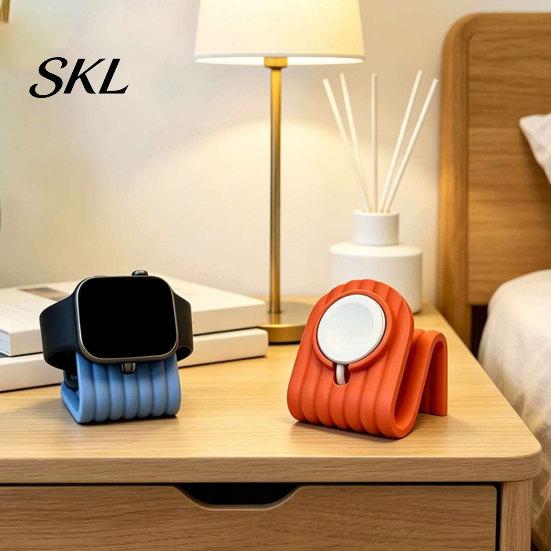 Cable Routing Charging Base Watch Stand, with Built-in Management, Holder Desk And Bedside Organizer, Matte Surface Storage Cradle for Fitness Tracker