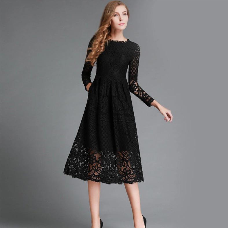 2025 Autumn Women's Lace Hollow Round Neck Slim Dress