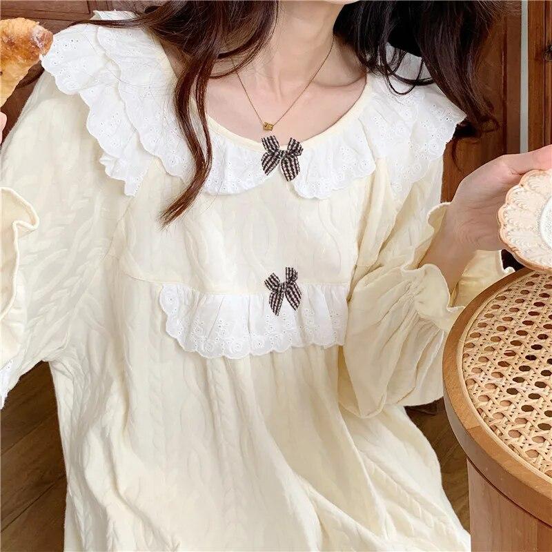 Милая пижама в стиле принцессы с кружевным дизайном, женская весенняя новинка, комплект домашней одежды для девочек, который можно носить на улице