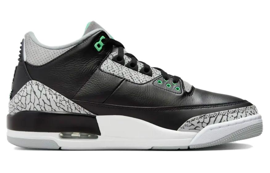 Air Jordan 3 "Green Glow" CT8532-031