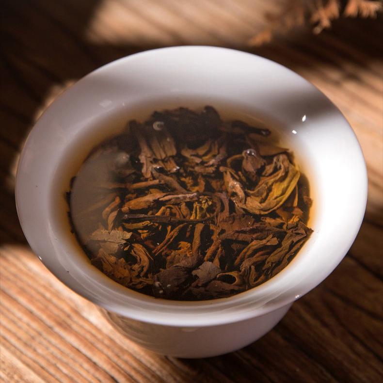 Коллекция Юньнань Старый чай Баньчжан Пуэр Выдержанный чай - Подарочный чай