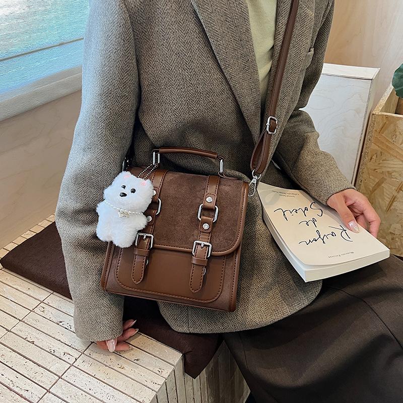 Autumn and Winter Retro Backpack Women's Exquisite Versatile Backpack Mini Travel Small Bag