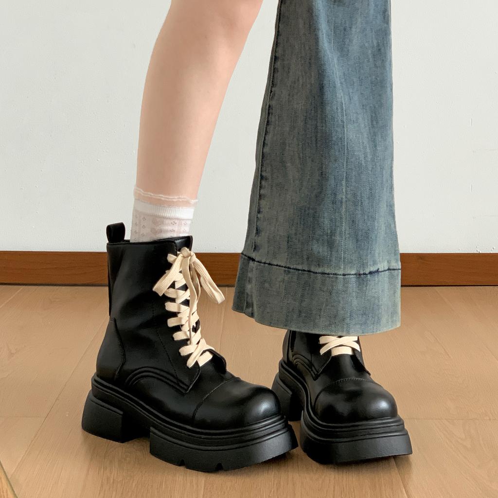 Retro Black Premium British Style Platform Martin Boots Women's 2025 New Summer with Skirt Casual Short Boots