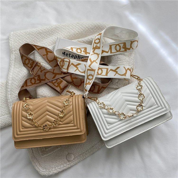 Модная ромбовидная вышивка нитью, маленькая квадратная сумка через плечо, сумка-мессенджер, новинка 2025 года, однотонная, с тиснением, однотонная, портативная женская сумка