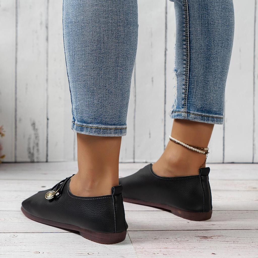 2024 Summer Women's Soft Leather Slip-On Flat Shoes, Round Toe, Plus Sizes Available
