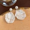 Simple temperament 111 silver needle pearl shell stud earrings female, design sense fringed fan shell earrings versatile earrings