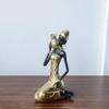 Смола Фигурка Скульптура Африканской Чернокожей Женщины для Добавления Культурного Штриха в Интерьер