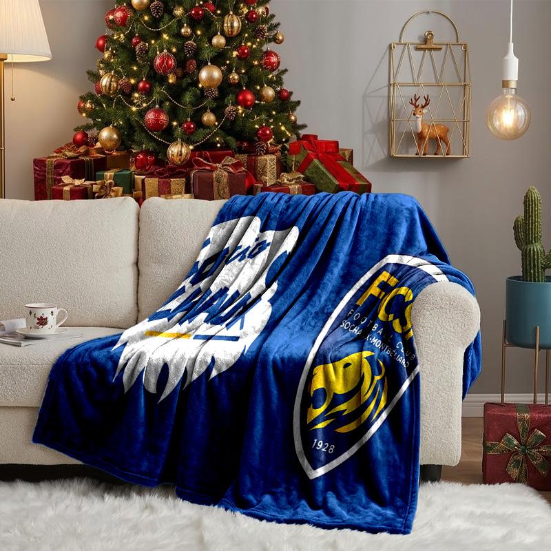 Sochaux-montbeliard Crest Throws Blanket Flannel Blankets Plush for Couch Bed Gifts for Men Women Travel picnic blanket Christmas fan gifts