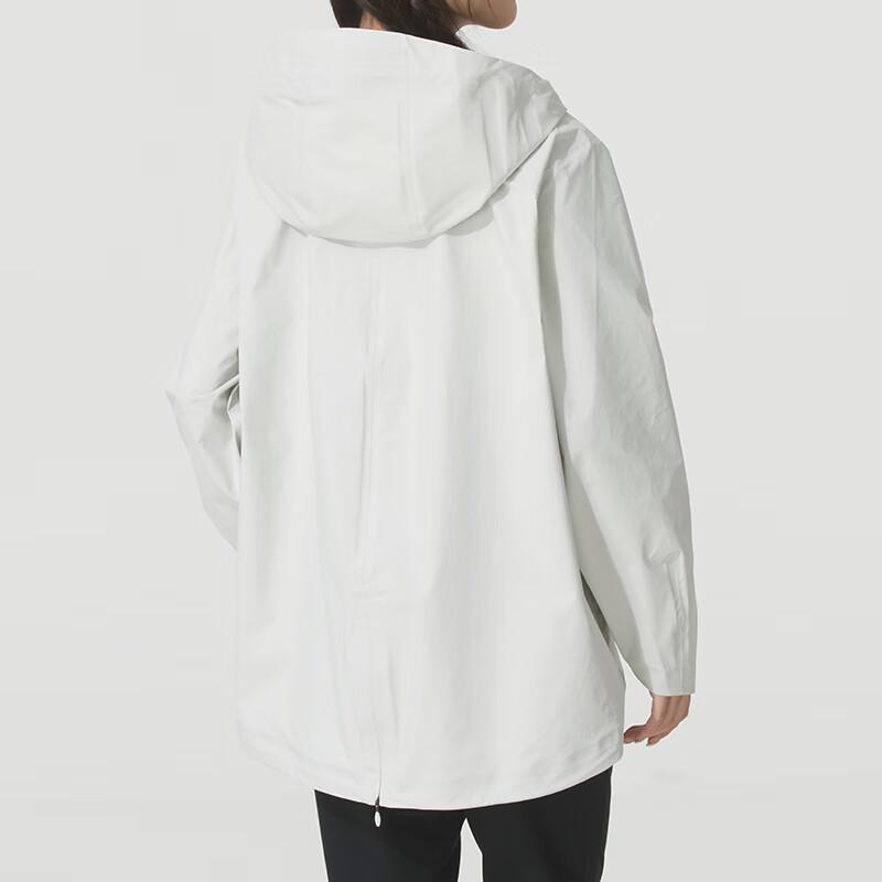 Under Armour Jackets Women's White Hooded Moderate Other 6005891-114
