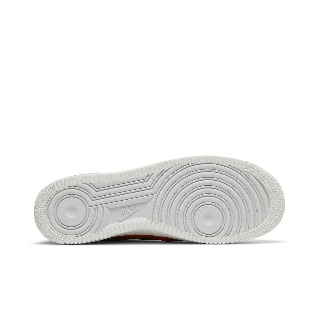 Nike Air Force 1 Low '07 LV8 Next Nature 'Sun Club - Плавник акулы' (унисекс) Кроссовки для скейтборда: Выжженное Солнце / Горячее Карри / Черный / Парус / Ярко-Зеленый