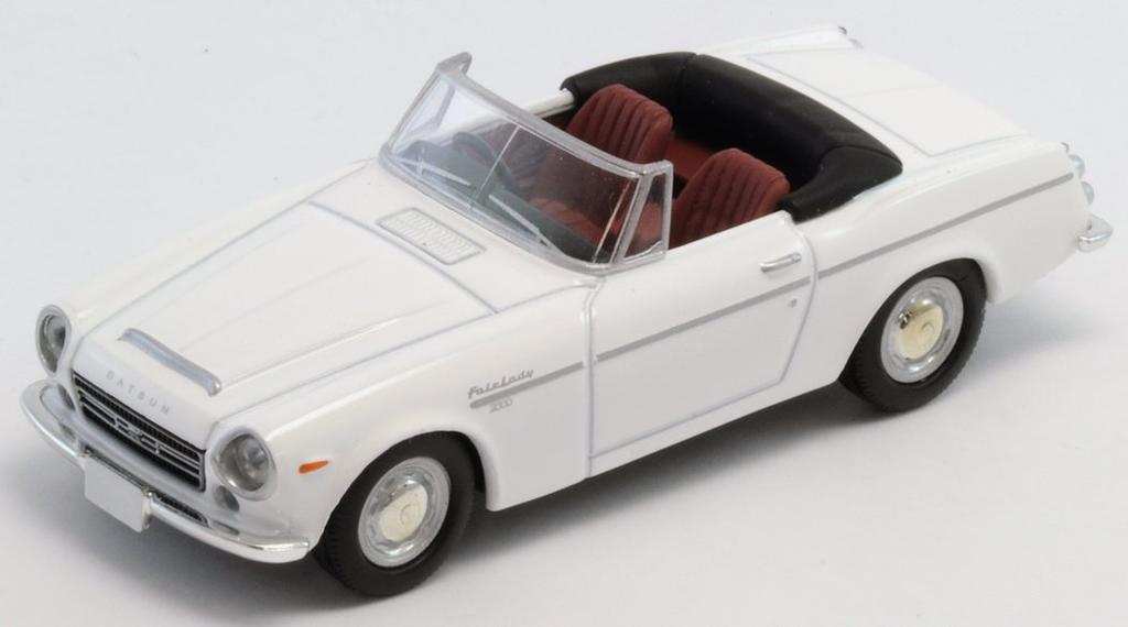 Tomica Limited Vintage Datsun Fairlady 2000 Completed Product TLV-131b (White)