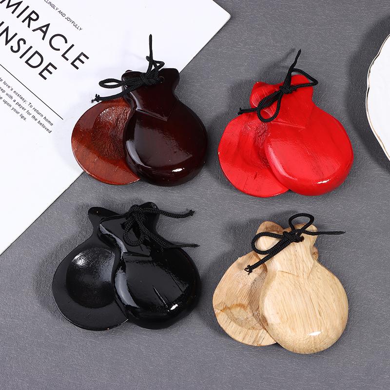 2Pcs Traditional Castanet Wood Spanish Castanets Flamenco Dance Castanets W String Hand Clapper Children Percussion Instrument