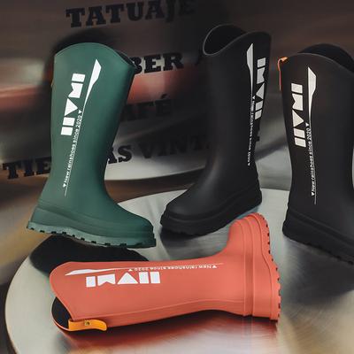 Новые высокие дождевые ботинки женские модные резиновые сапоги для улицы водонепроницаемая обувь кухонная резиновая обувь на толстой подошве и с утолщенным голенищем водонепроницаемые сапоги