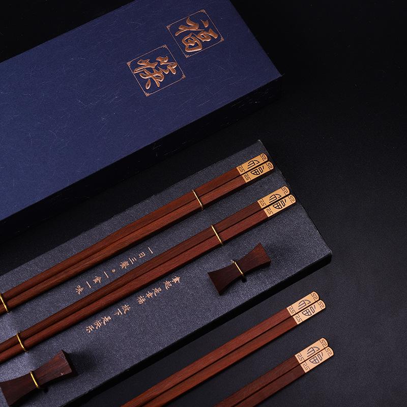 Высококачественные палочки для еды из натурального красного сандалового дерева, подарочная упаковка, столовые приборы для дома, набор столовых приборов, китайские палочки для еды