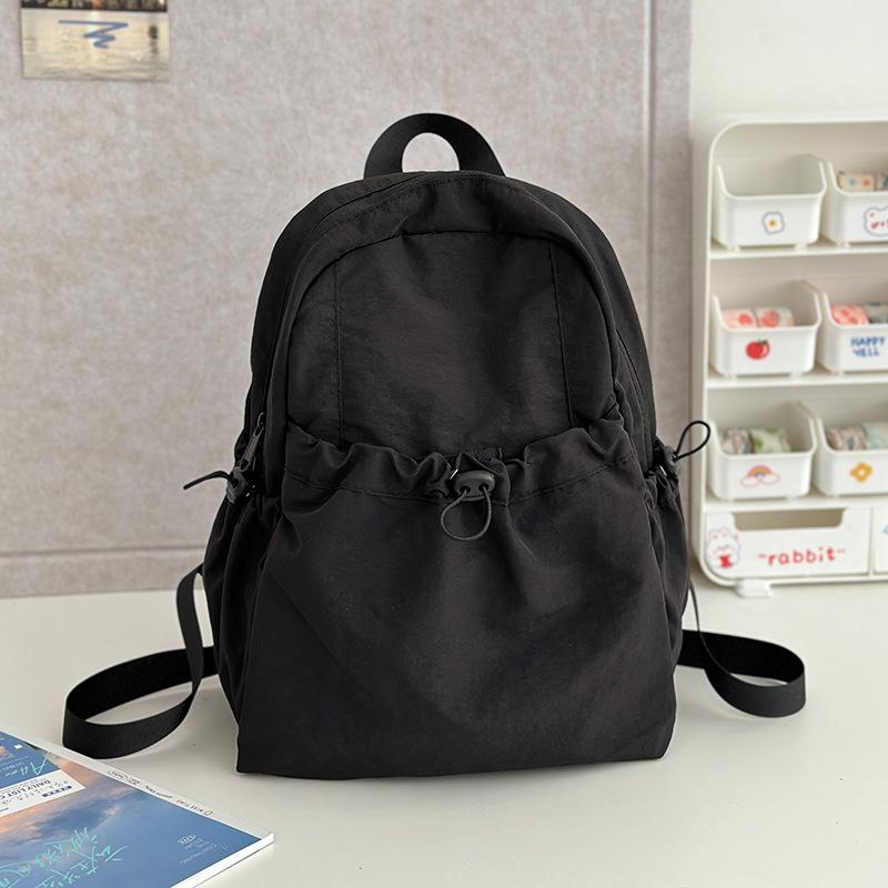 Backpack Women's Fashion New Model Travel Light High Value Backpack Design Sense Niche Nylon Explosion Bag