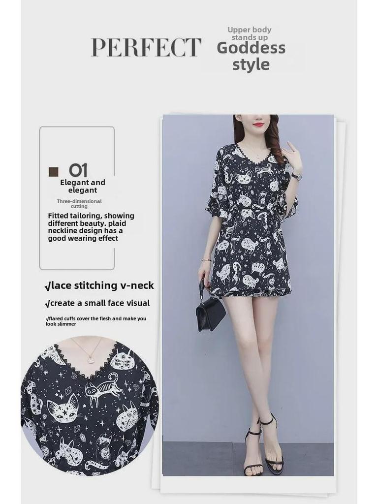 Женский летний комплект большого размера из двух предметов с кружевным воротником и эффектом похудения: Топ с коротким рукавом и шорты с принтом