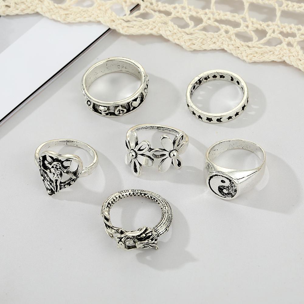 Цветок Резьба Звезда Луна Ретро Ювелирные Изделия Женский Очарование Ночной Клуб Темперамент Кольцо Набор