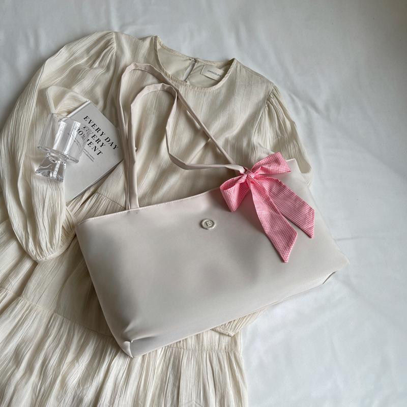 2025 новая корейская версия сумка-тоут для通勤 женская большая вместительная сумка с простой индивидуальностью и модная большая сумка на одно плечо