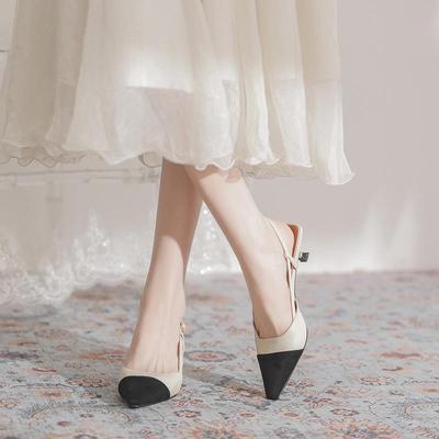 9560-1 Женские летние босоножки во французском стиле на шпильке со средним каблуком и острым носком с цветовым сочетанием