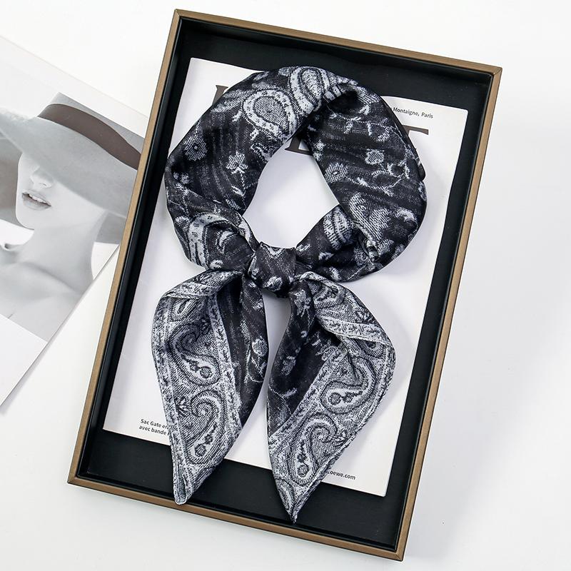 70*70cm Luxury New Paisley Printed Scarves Women's Silk Scarf Floral Hijab Scarves Small Neckties Hairbands Bags Bandana