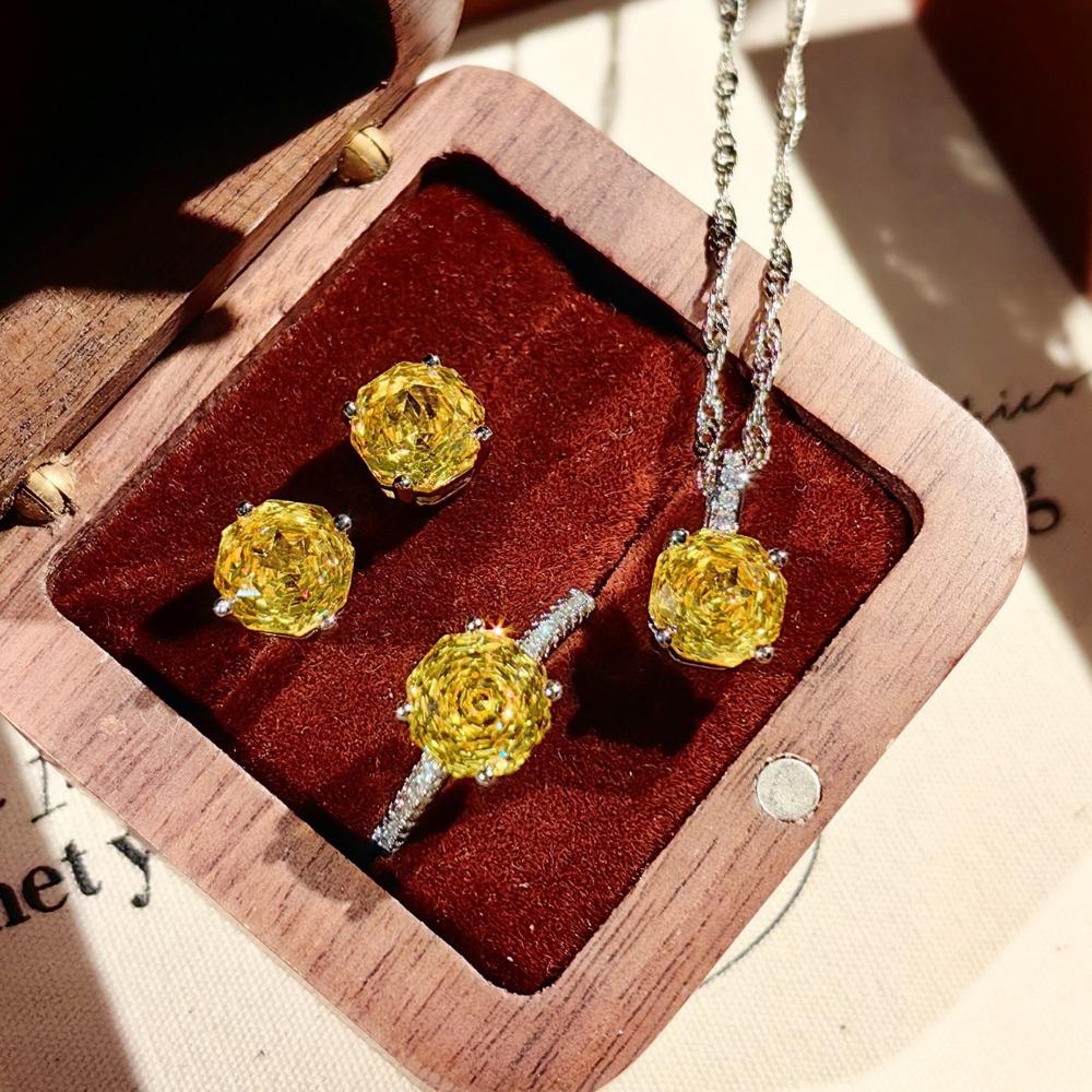 Восьмиугольный кулон Paraiba с сверкающими бриллиантовыми серьгами Желтое золото Кольцо Женский набор ювелирных изделий
